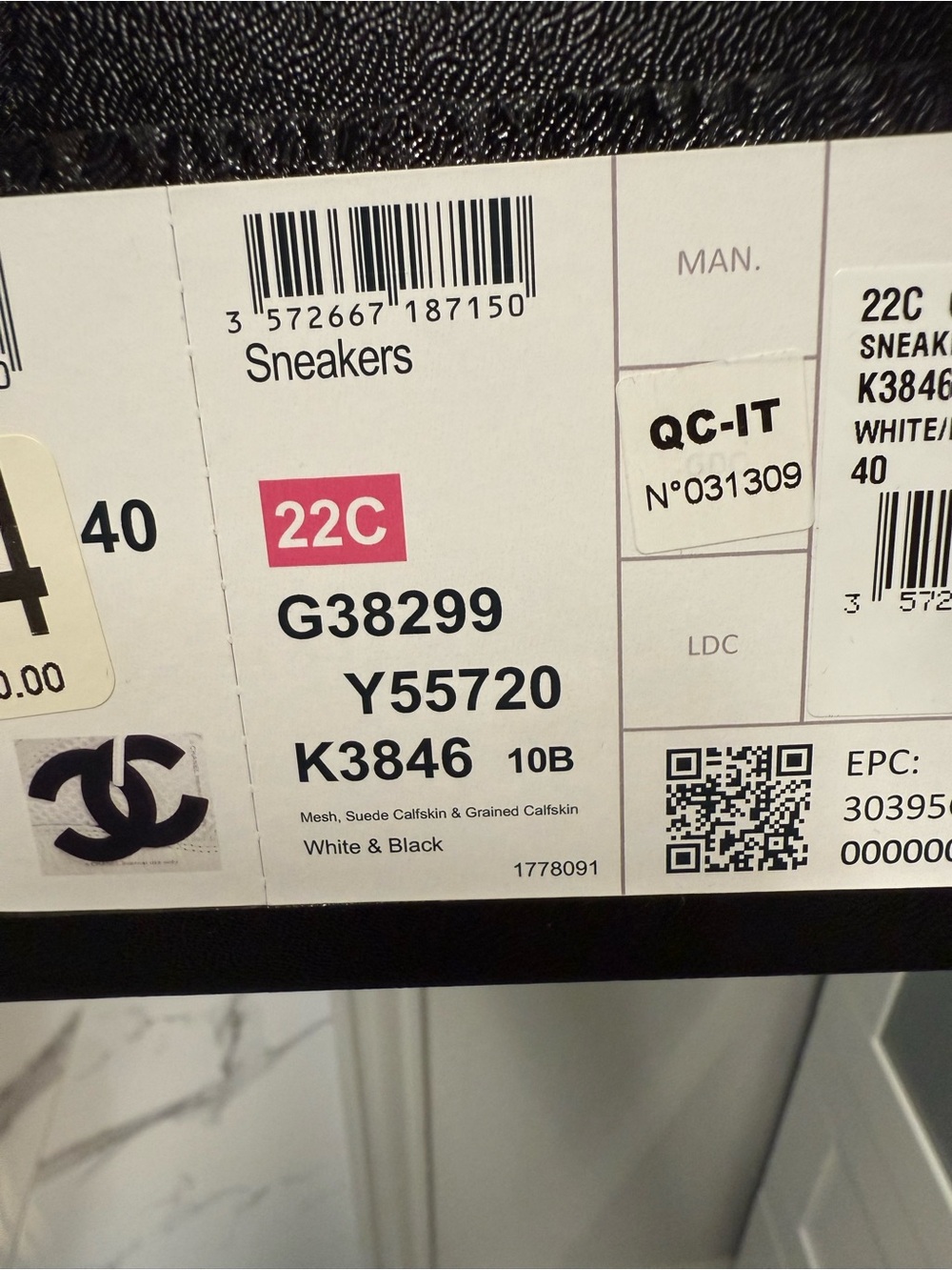 100% Authentic CHANEL White and Black CC Logo Men’s Sneakers - Picture 8 of 8